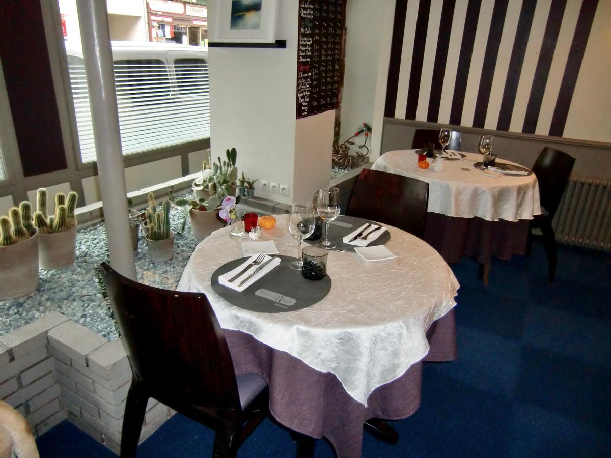 Logis Hotel-Restaurant Le Relais D'Aligre Châteauneuf-en-Thymerais Dış mekan fotoğraf