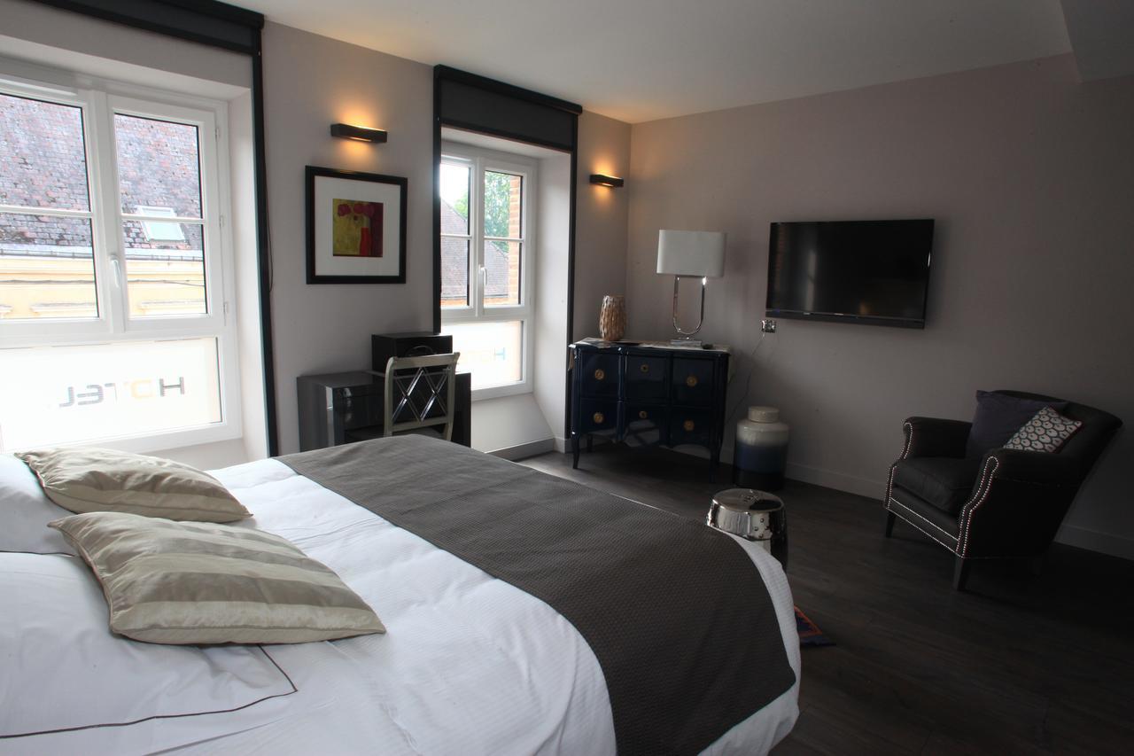 Logis Hotel-Restaurant Le Relais D'Aligre Châteauneuf-en-Thymerais Dış mekan fotoğraf